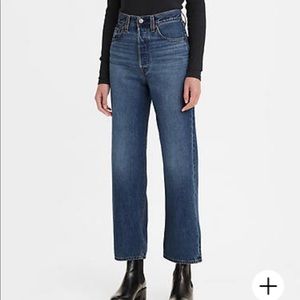 Levi’s ribcage straight jeans